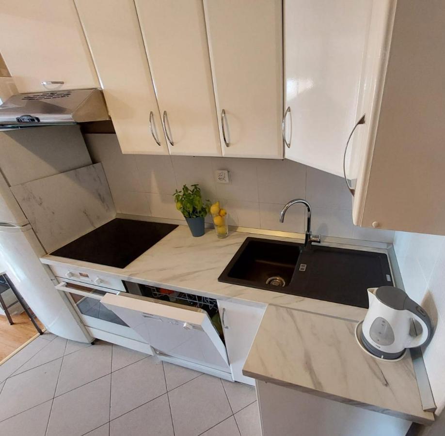 Apartment Vira Makarska Exterior foto