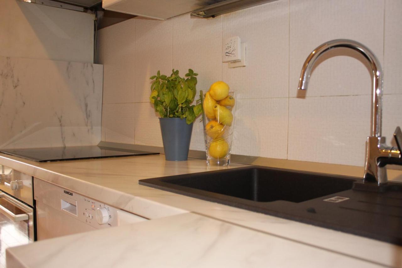 Apartment Vira Makarska Exterior foto