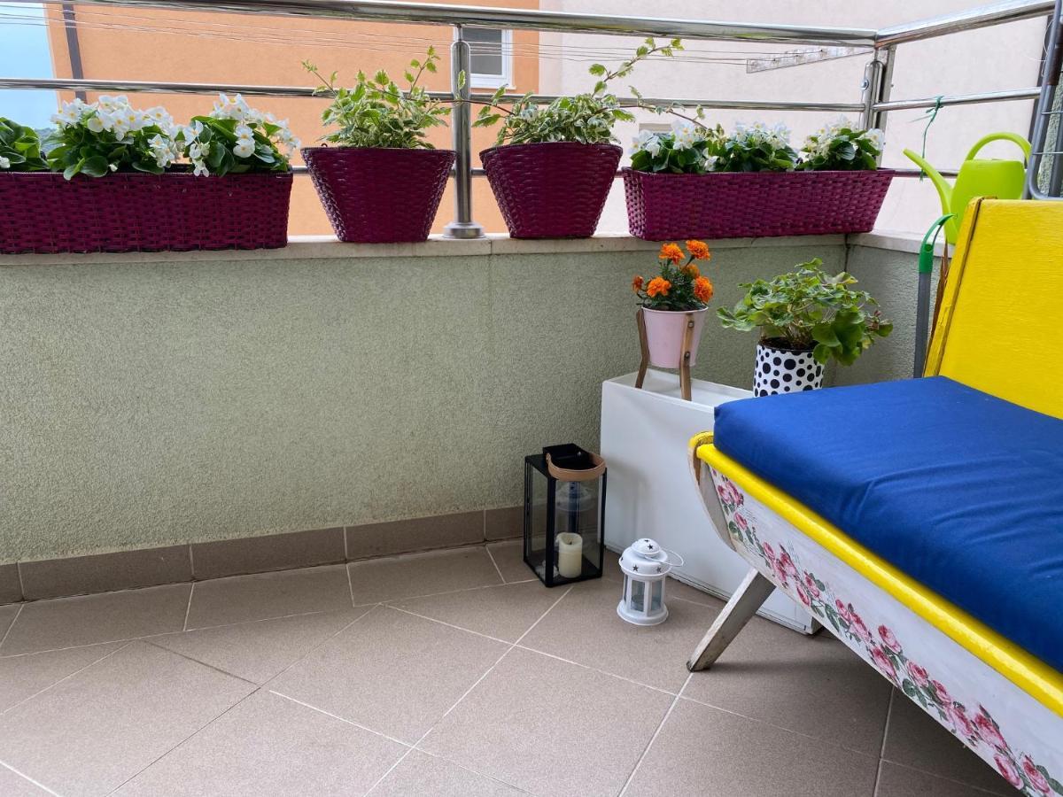 Apartment Vira Makarska Exterior foto